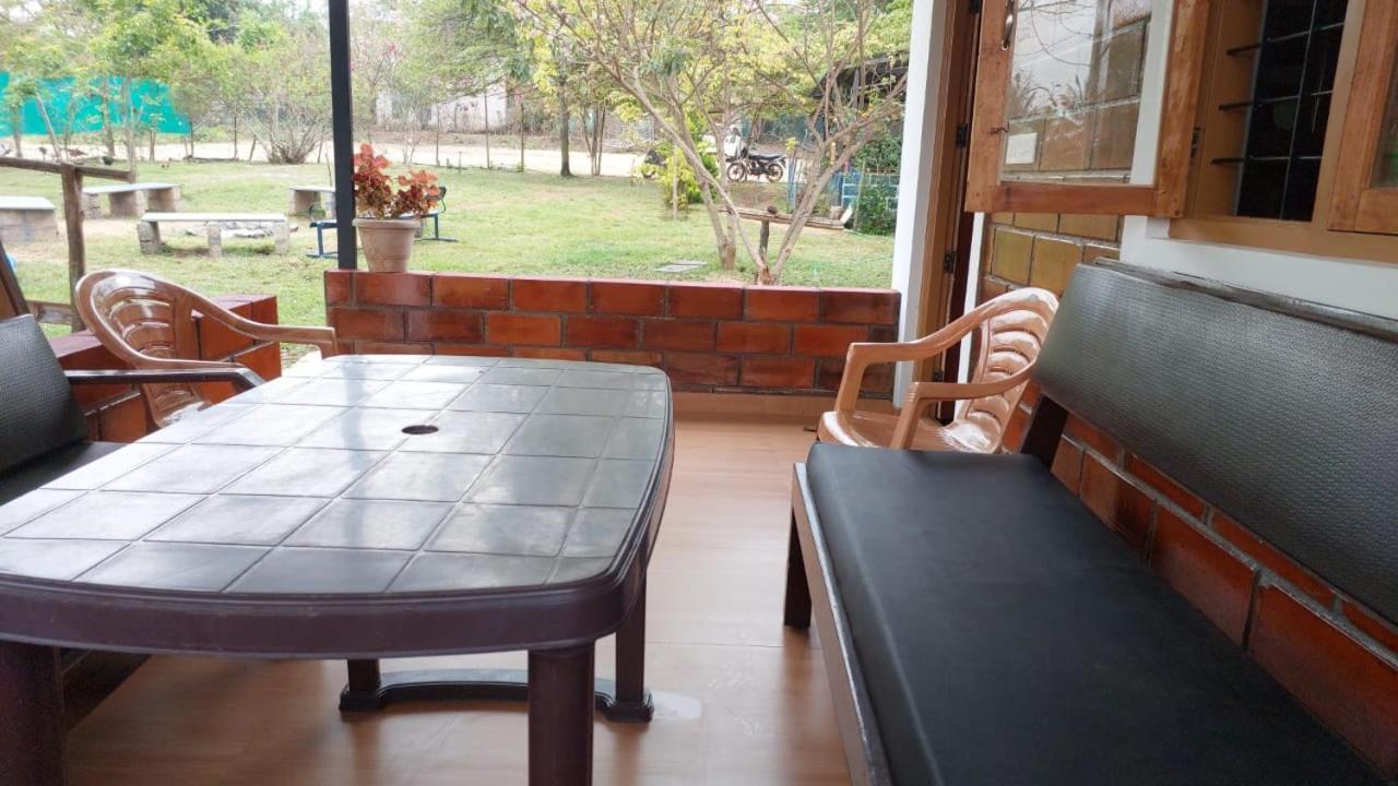Green Hills Farm And Guest House มาสินากุดี ภายนอก รูปภาพ