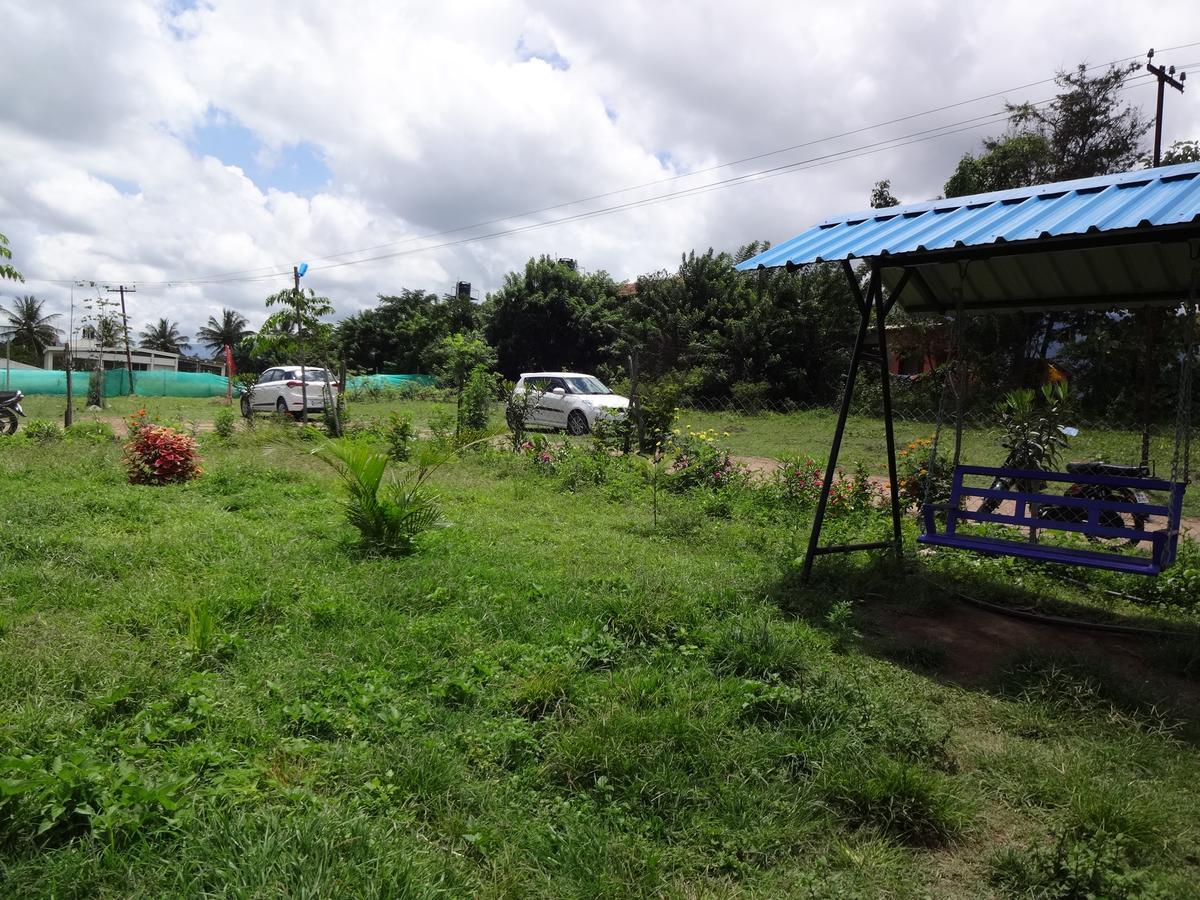 Green Hills Farm And Guest House มาสินากุดี ภายนอก รูปภาพ